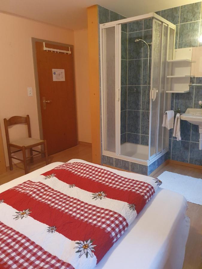 Hotel Rhoneblick Guttet-Feschel 外观 照片