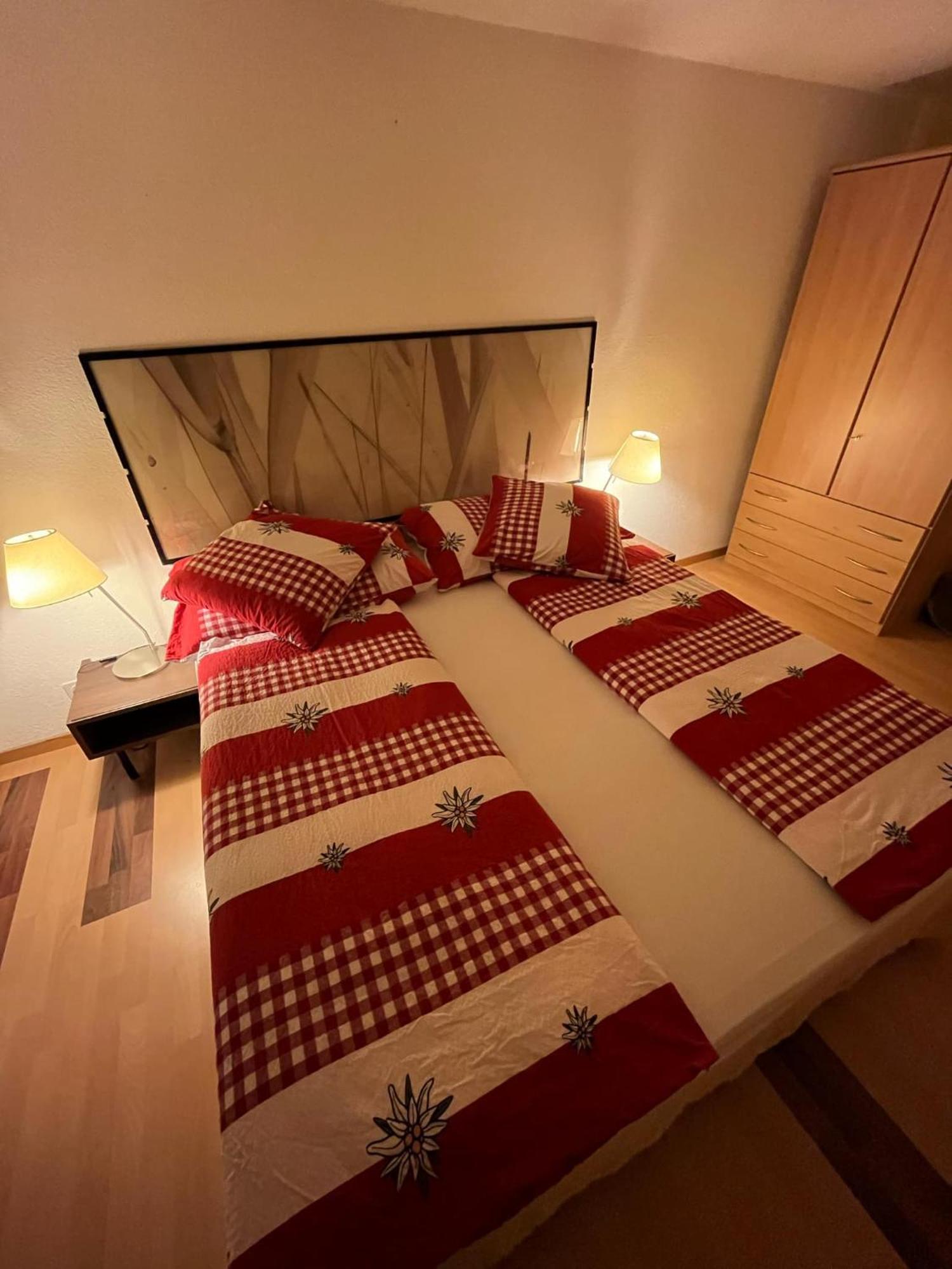 Hotel Rhoneblick Guttet-Feschel 外观 照片